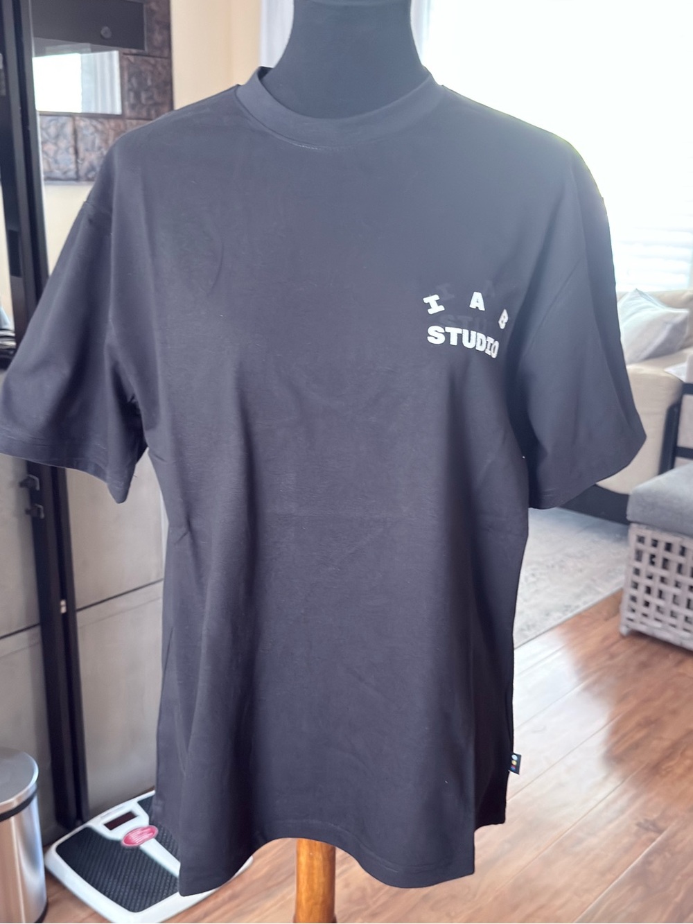 IAb Studio Short-Sleeve Crew Neck T-Shirt - Black